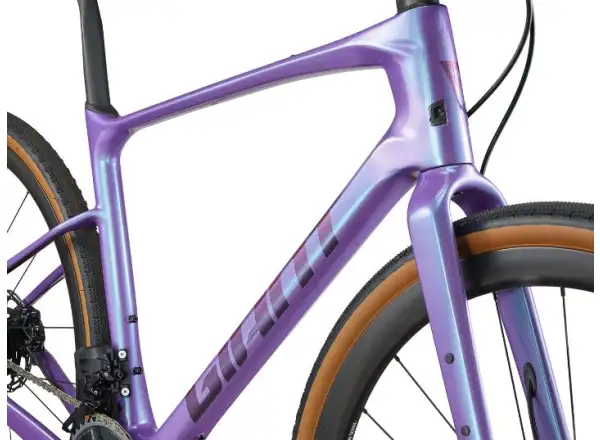 Giant Revolt Advanced Pro 0 gravel bike Digital Blurple