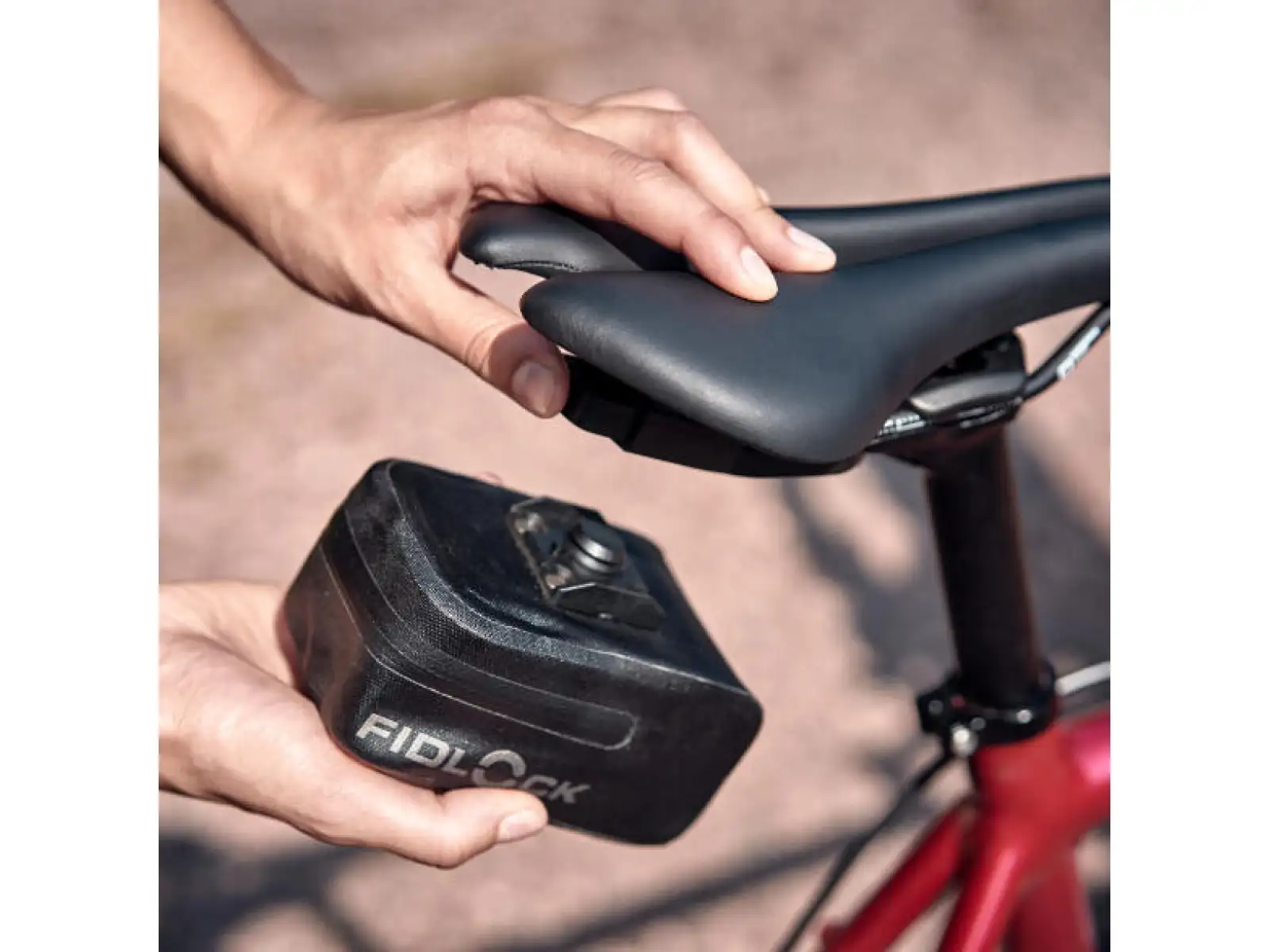Fidlock Saddle Bag under-seat bag 600 ml