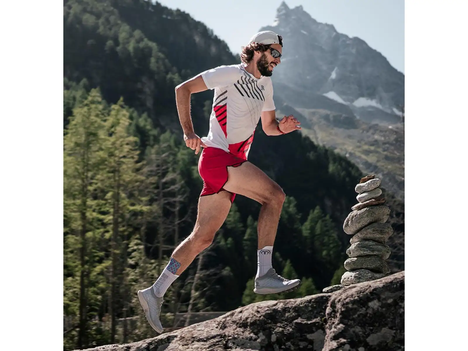 Sidas Run Anatomic Crew running socks white
