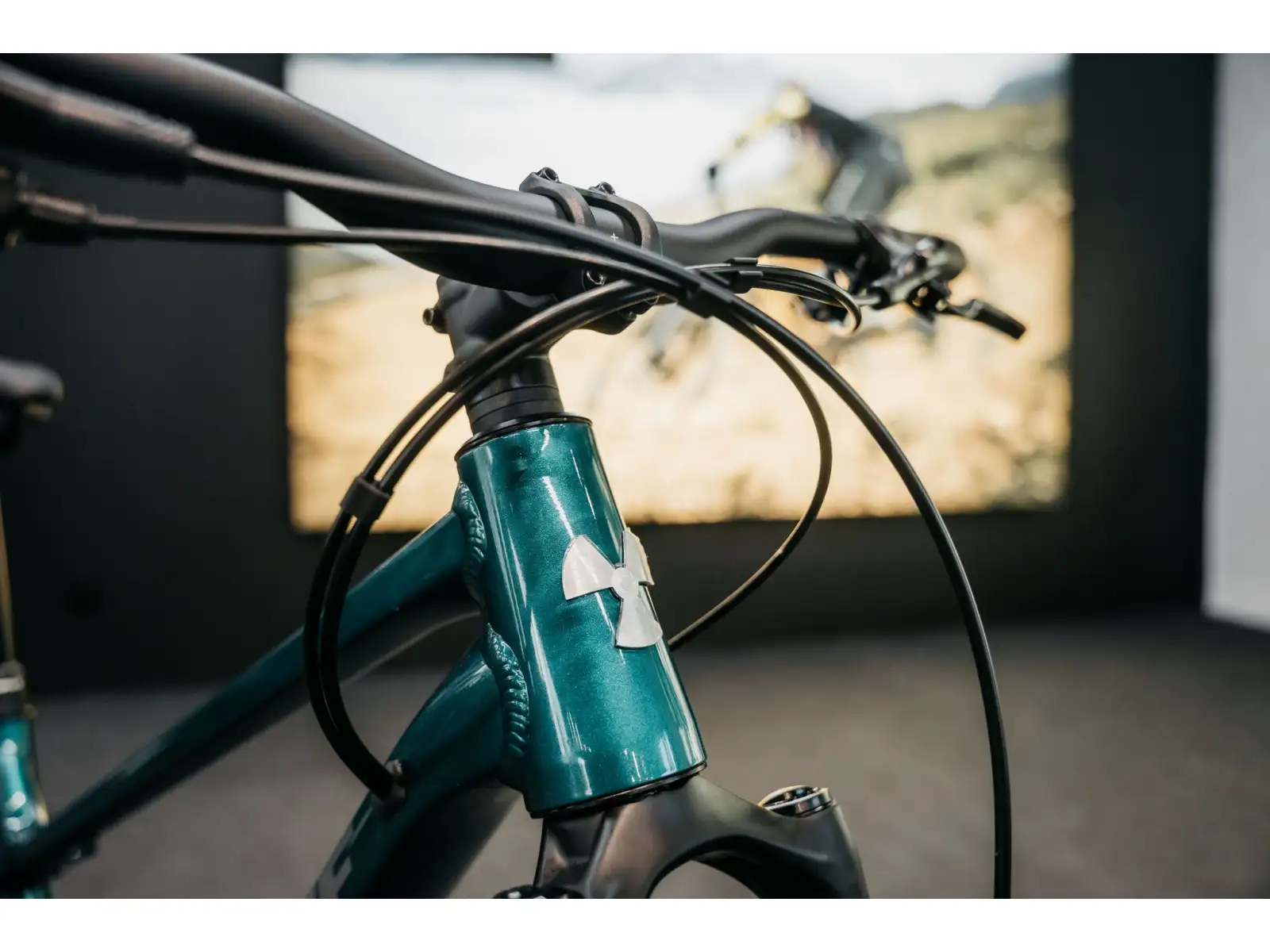 Nukeproof Tracker Pro 290 Cues 1x11 mountain bike Petrol Green/Chrome