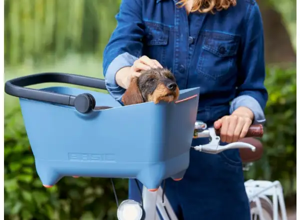 Basil Buddy KF dog basket 32 L