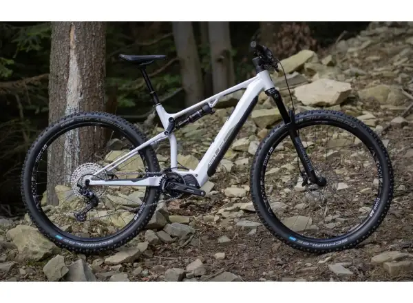 Superior eXF 9039 full-suspension e-bike Gloss White/Chrome Silver