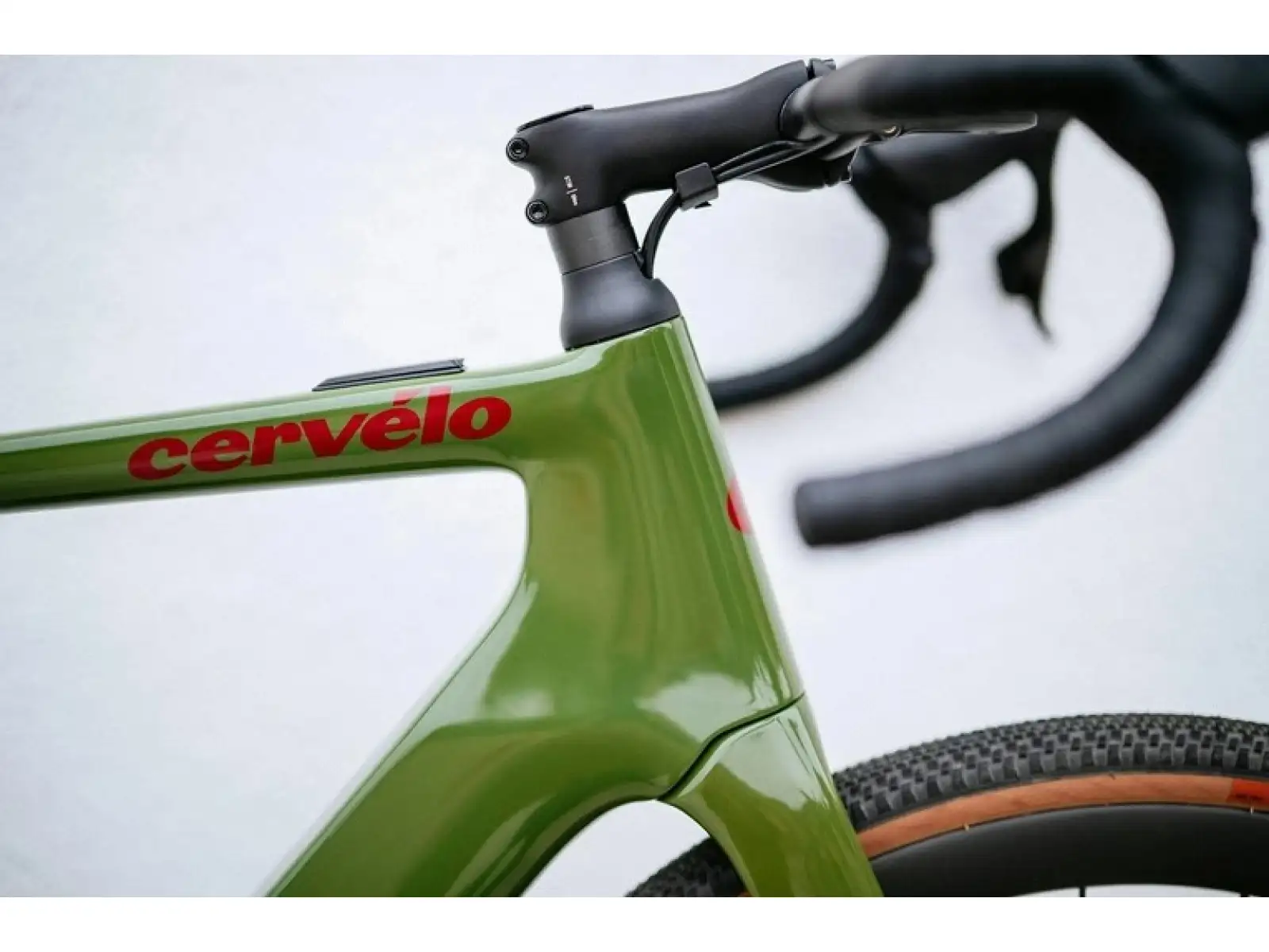 Cervélo Rouvida Force XPLR AXS 1 road e-bike Expedition Green