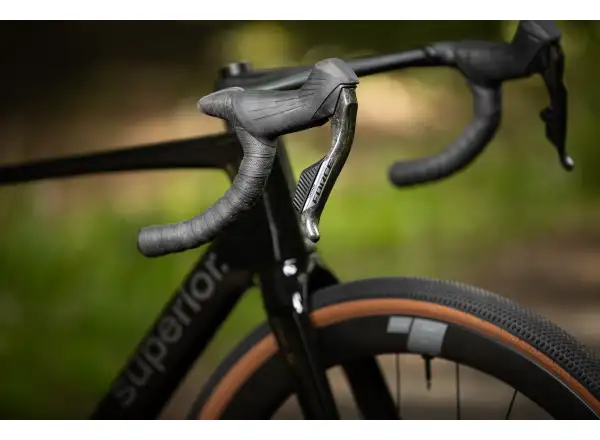 Superior XR 9.8 GR gravel bike Matte Carbon/Gloss Black