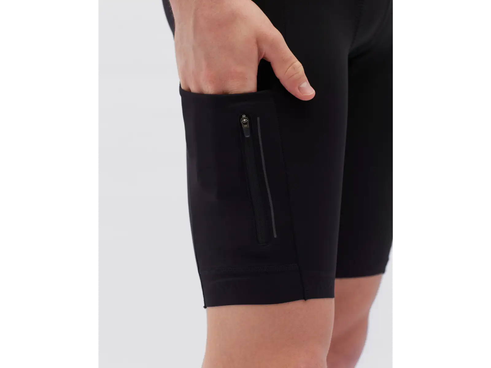 Silvini Salio shorts with pad and braces Black