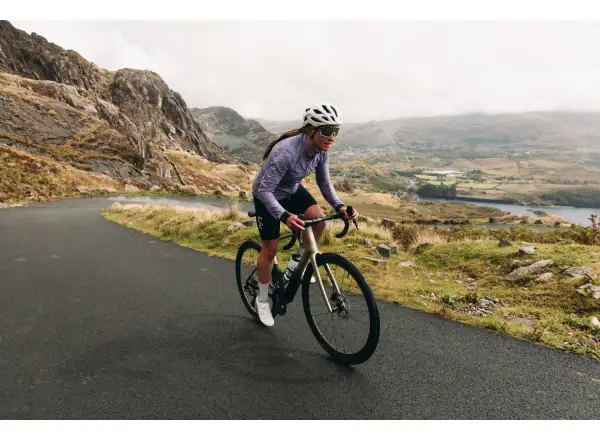 Liv Avail Advanced Pro 1 road bike Golden Haze