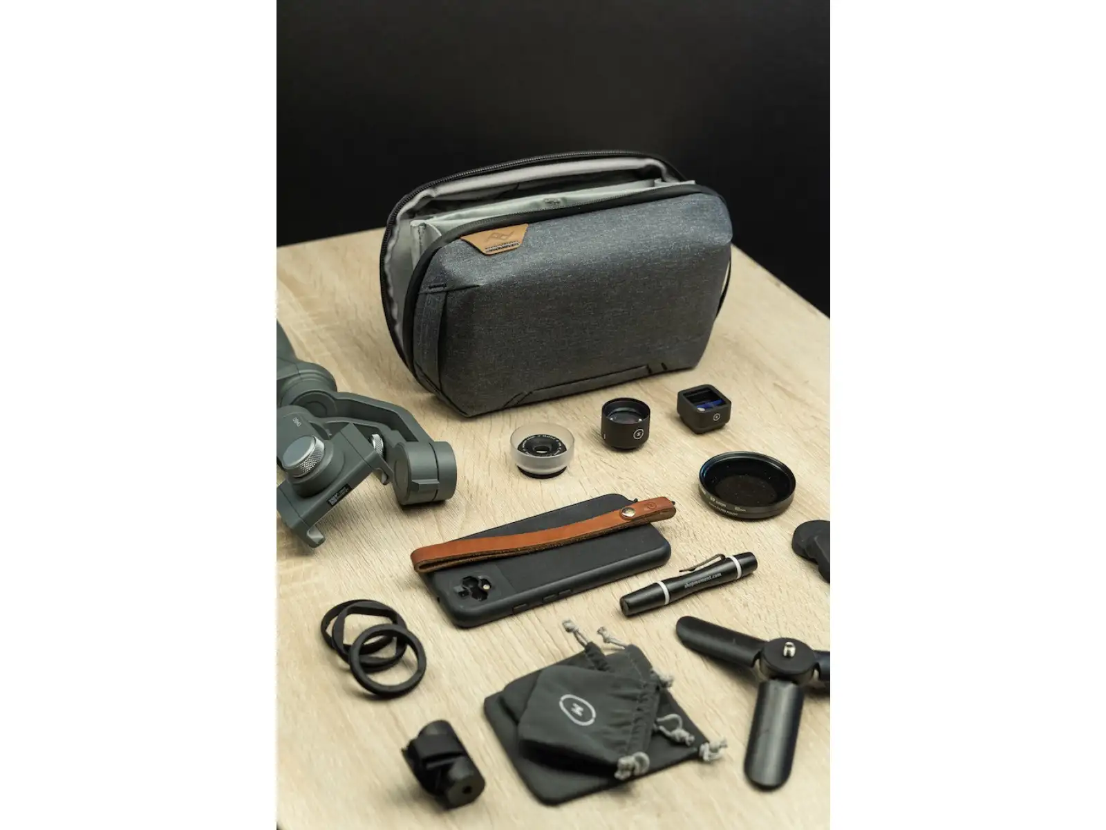 Peak Design Tech Pouch 2 l bag Charcoal