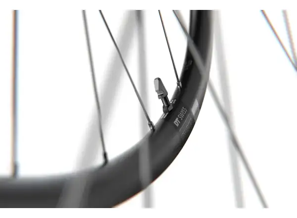 DT Swiss GR 1600 Spline 25 DB Center Lock laced wheels - Unpacked