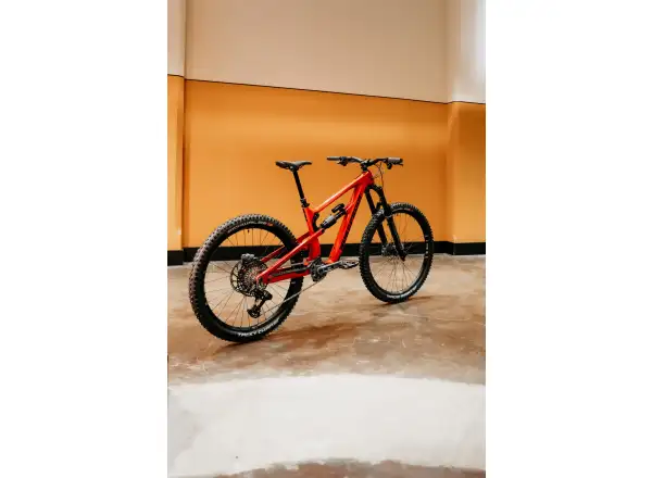 Nukeproof Mega Carbon Pro 290 T-GX full-suspension bike Red