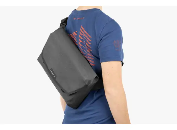 Apidura City Messenger backpack 11"