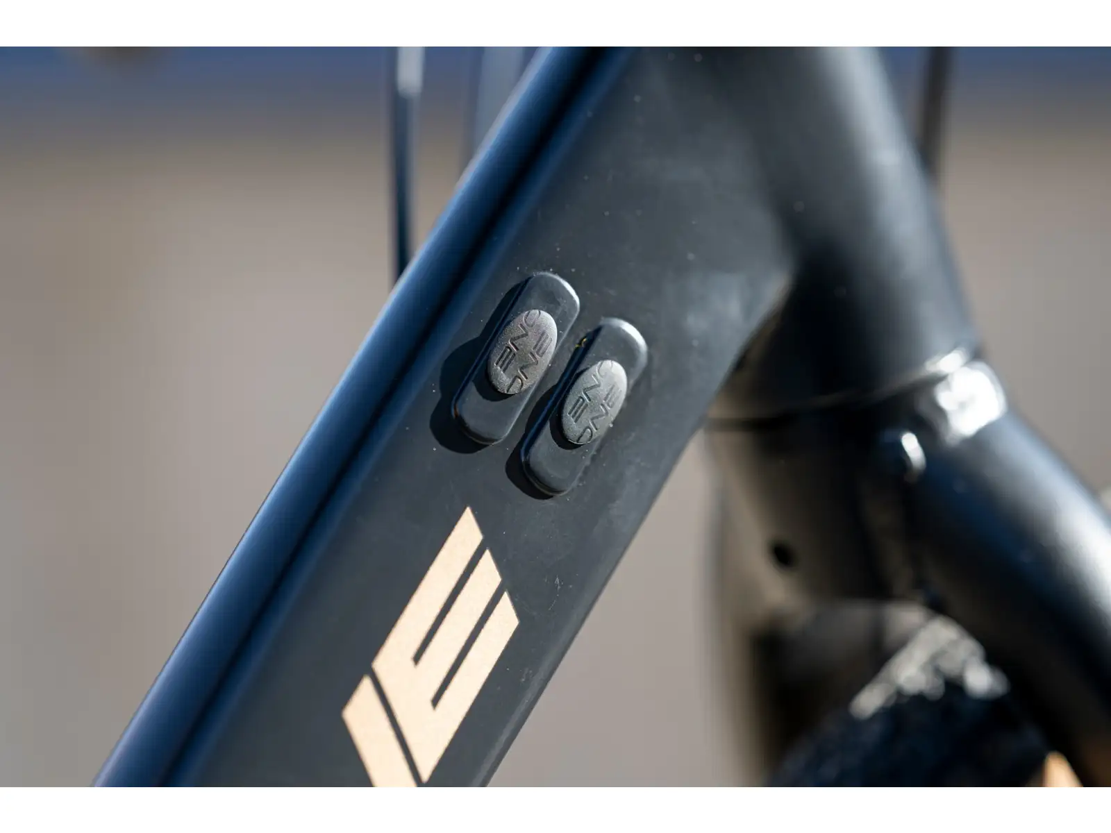 Rock Machine Gravelride 200 gravel bike Gloss Black/Sand