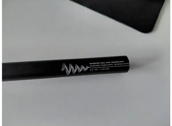 OneUp handlebars V2 Carbon 35/720 mm shortened black 20 mm rise
