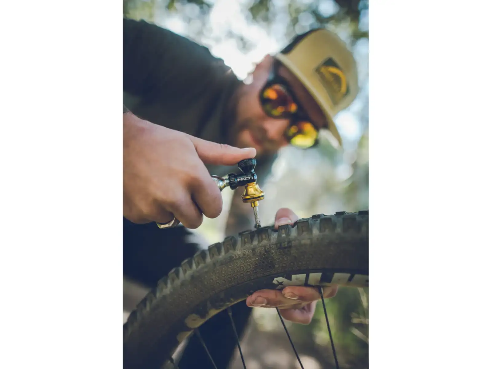 Lezyne Tubeless CO2 Blaster W/O CO2 tubeless tire repair kit