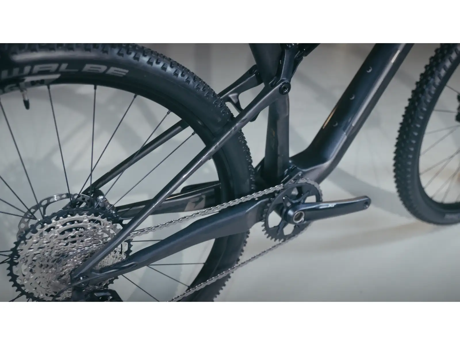 Superior XF 979 RC mountain bike Matte Carbon/Stealth Chrome