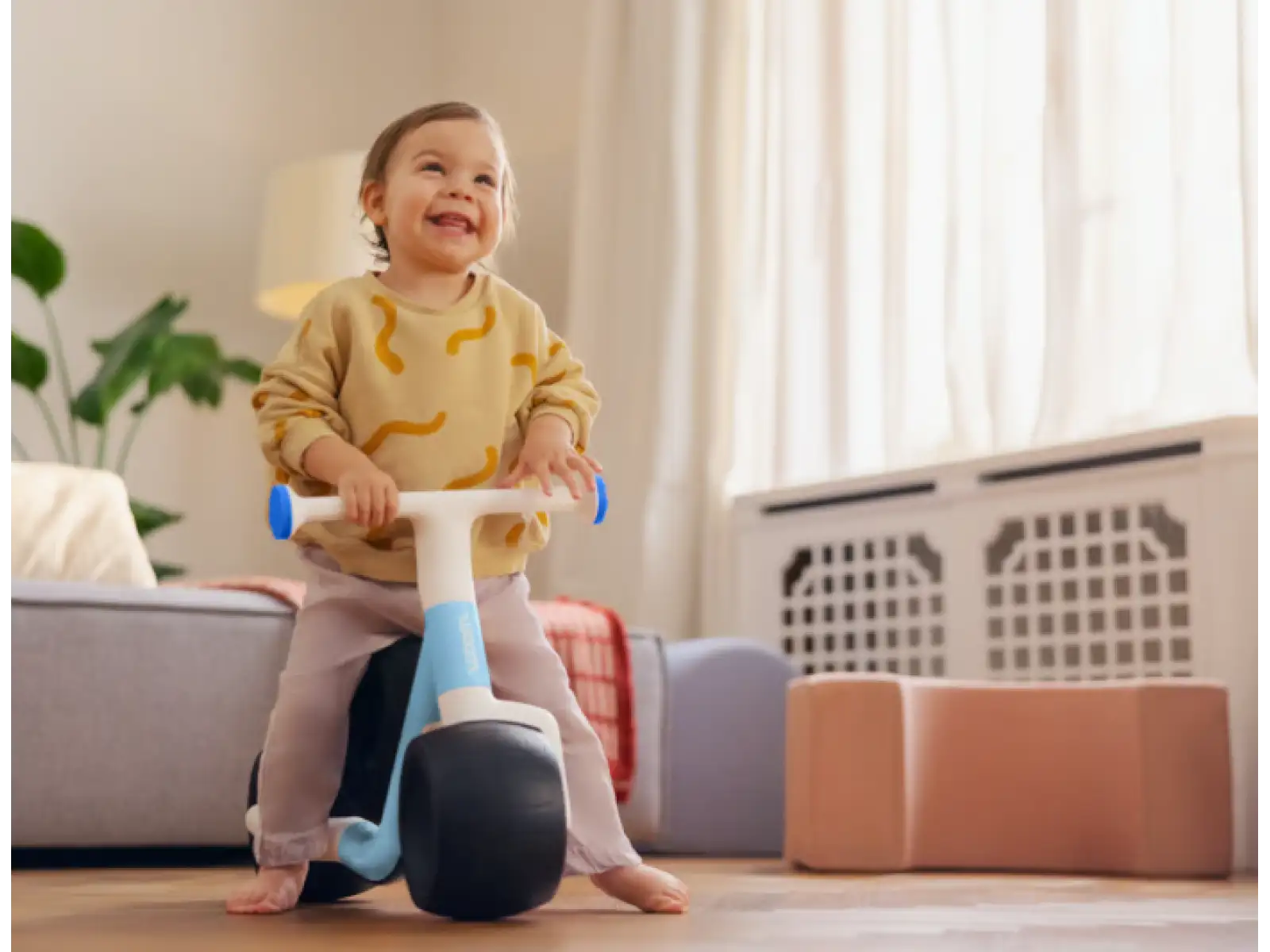 Woom WOW children's balance bike Dreamy Sky