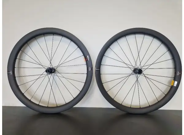 Reserve 40/44 GR 700c DT 350 CL carbon gravel laced wheels hub Microspline - Taken off the bike