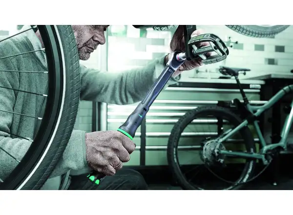 Wera Click-Torque B 1 3/8" 10-50 Nm torque wrench with ratchet