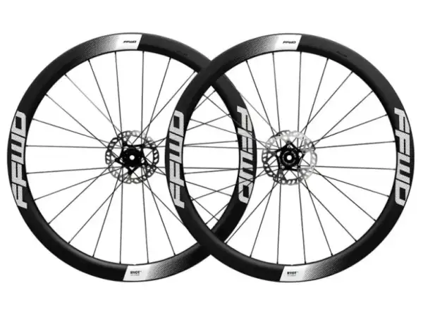 FFWD RYOT44 FFWD 2:1 road wheelset tubular White hub Shimano HG11