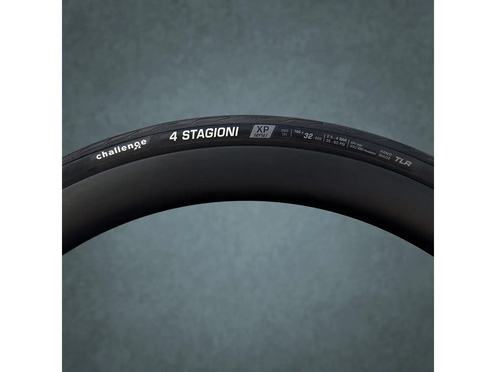 Challenge 4 Stagioni TLR 28" road tire kevlar black