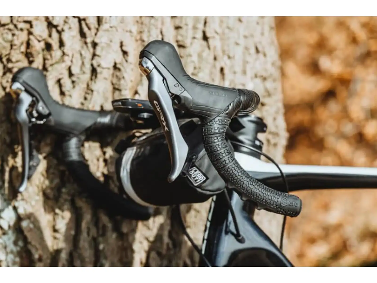 Ere Research Tenaci Handlebar Grip Gravel tape and grip set Army Sand