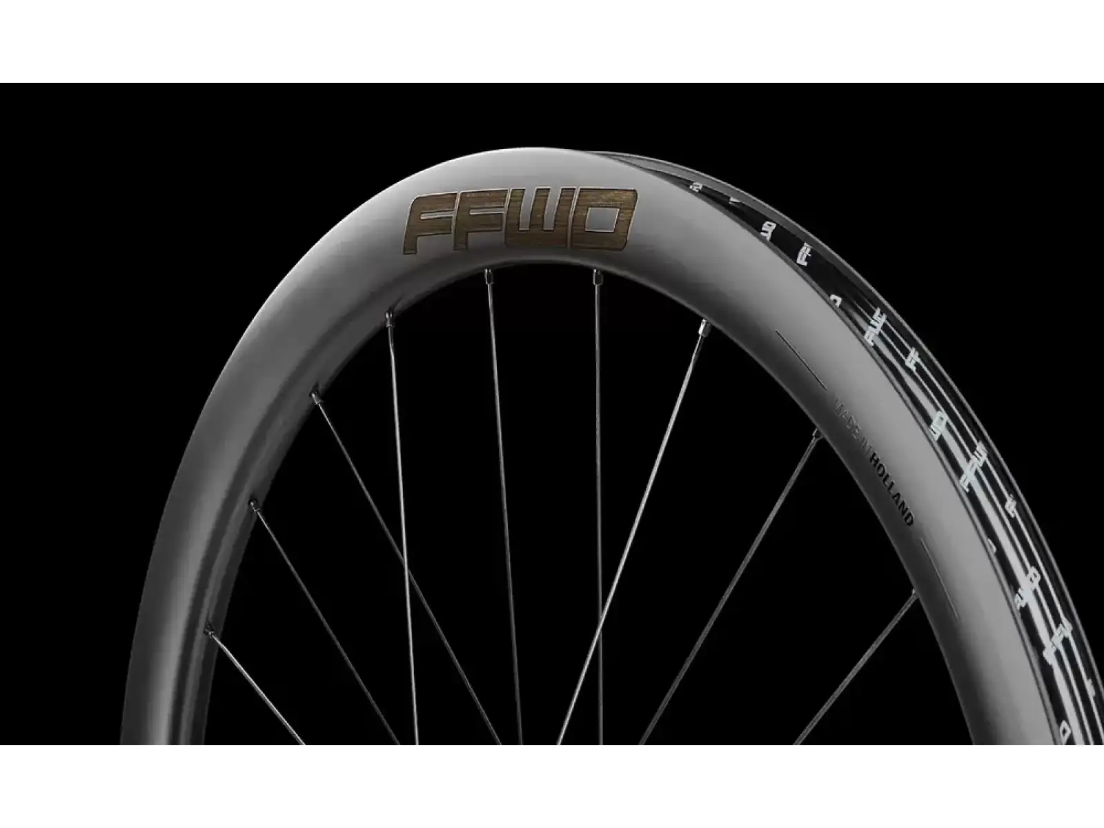 FFWD RYOT44 V2 44 DT240 2:1 EXP road wheelset
