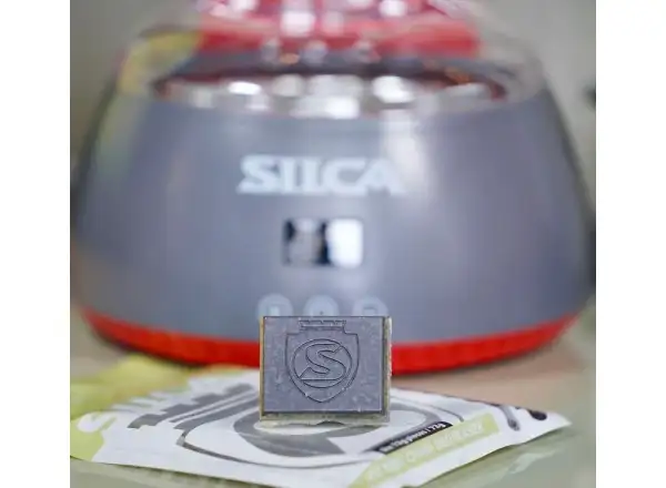 Silca Strip Chip cleaning additive for chain wax
