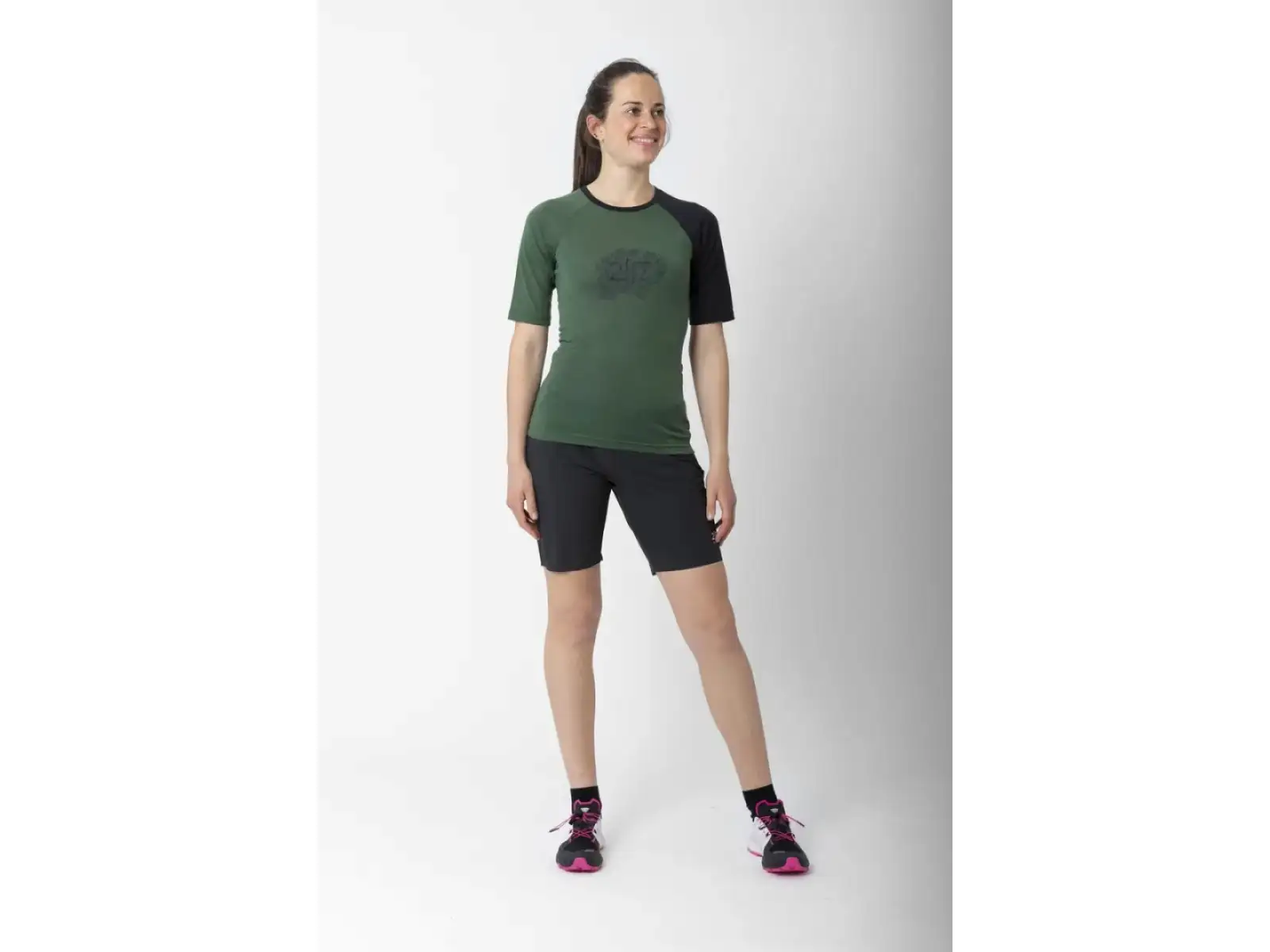 2117 of Sweden Sohl women's shorts Black