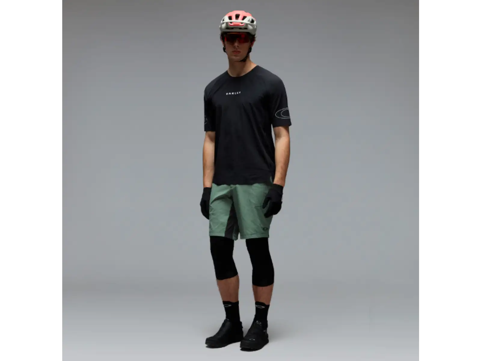 Oakley Seeker Whip men's shorts Aviator Green