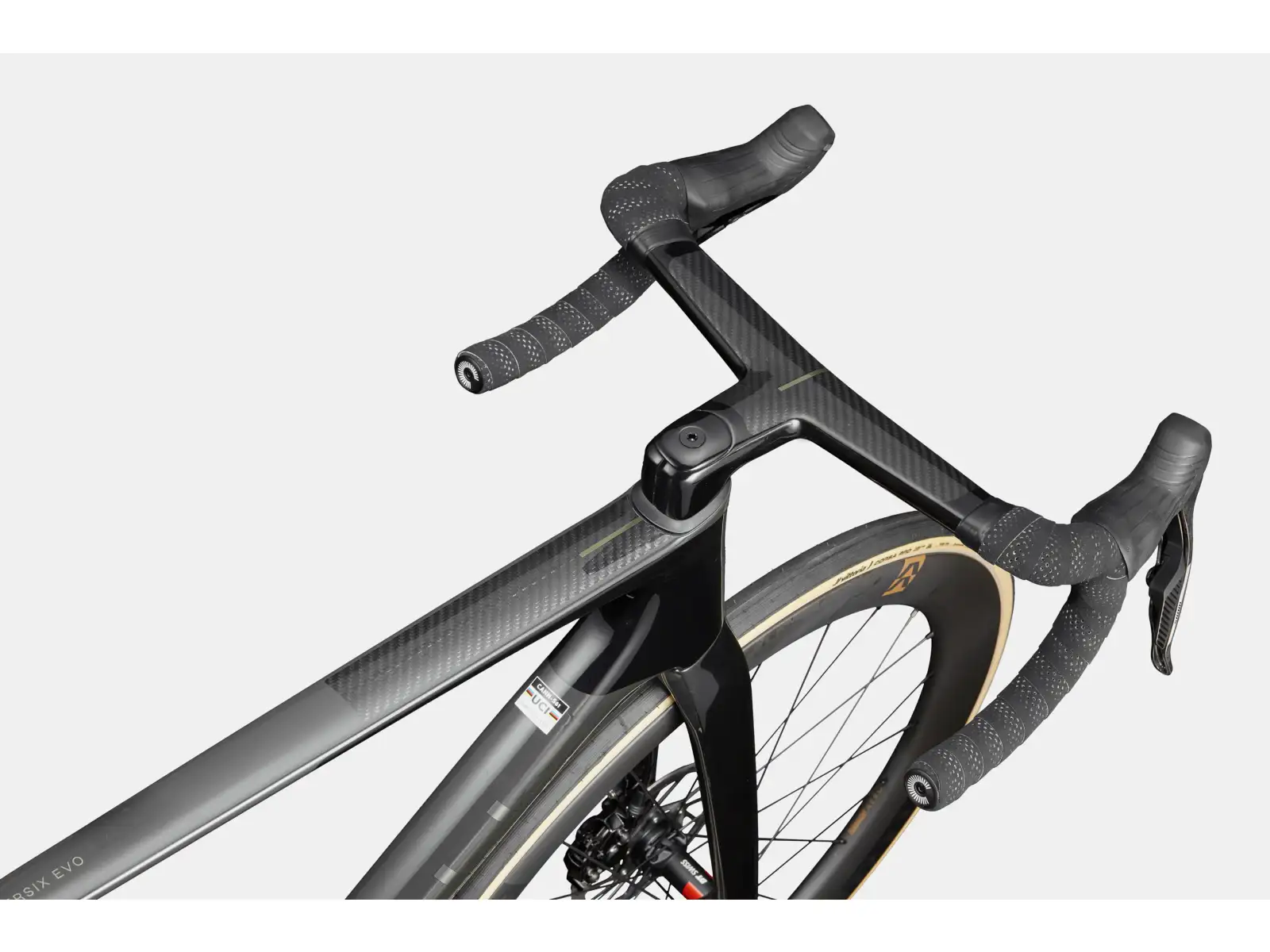 Cannondale SuperSix Evo 1 road bike Platinum PLT