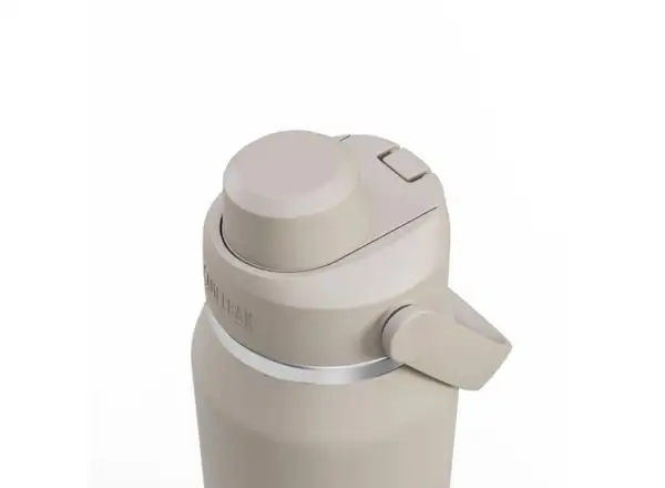Fox x Camelbak Thrive Chug Vacuum Stainless bottle 1 l Beige