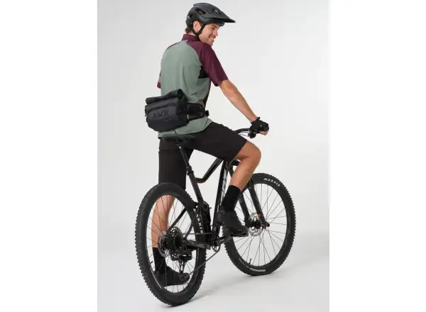 Aevor Waist Pack Proof waist bag 5-9 l Black