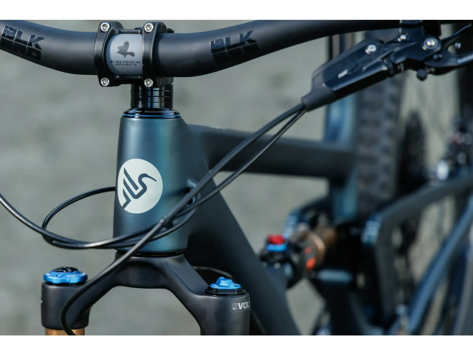 Ibis Ripley V5 Deore mountain bike Blue Hour