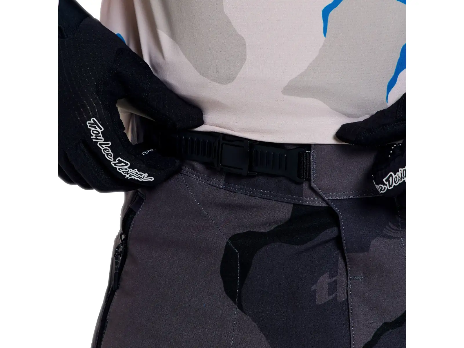 Troy Lee Designs Skyline Pro men's shorts BN3TH Liner Flow Camo Carbon