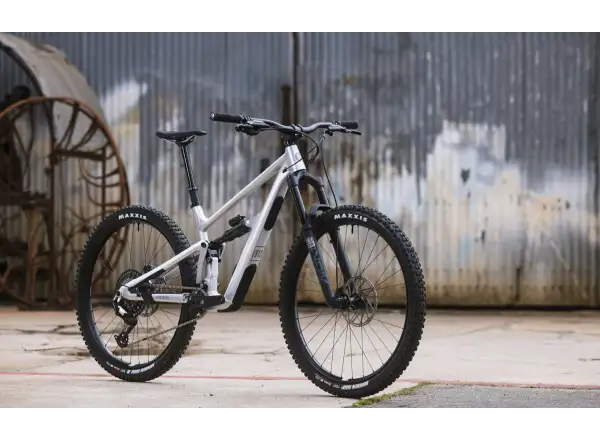 Ibis Ripmo AF Deore mountain bike Metal