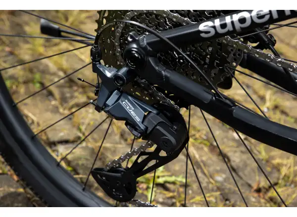 Superior eBLOX 6.5 city e-bike Matte Dark Chrome/Black