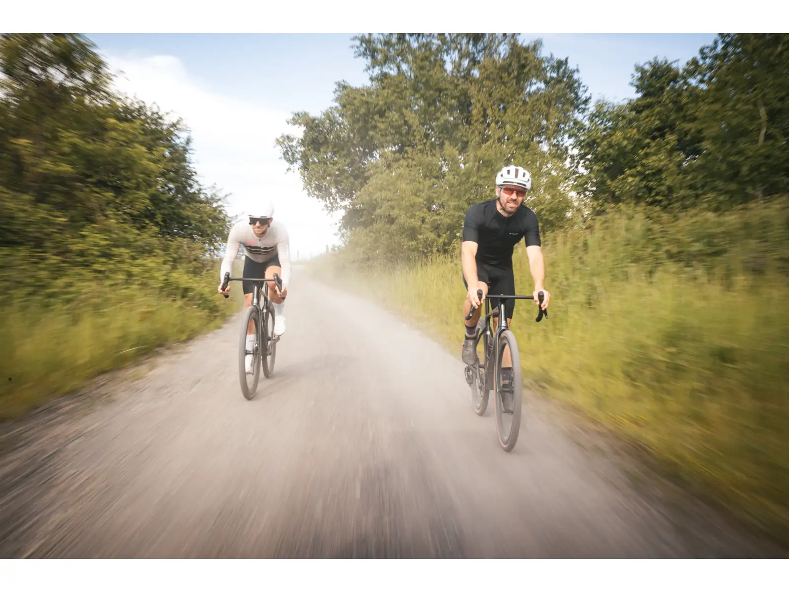 Superior XR 9.8 GR gravel bike Matte Carbon/Gloss Black