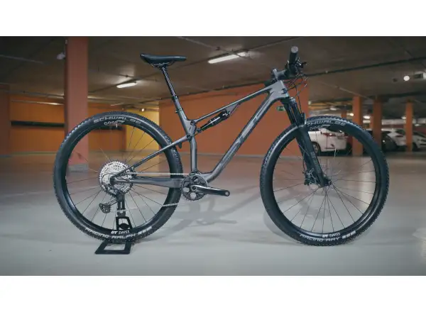 Superior XF 979 RC mountain bike Matte Carbon/Stealth Chrome