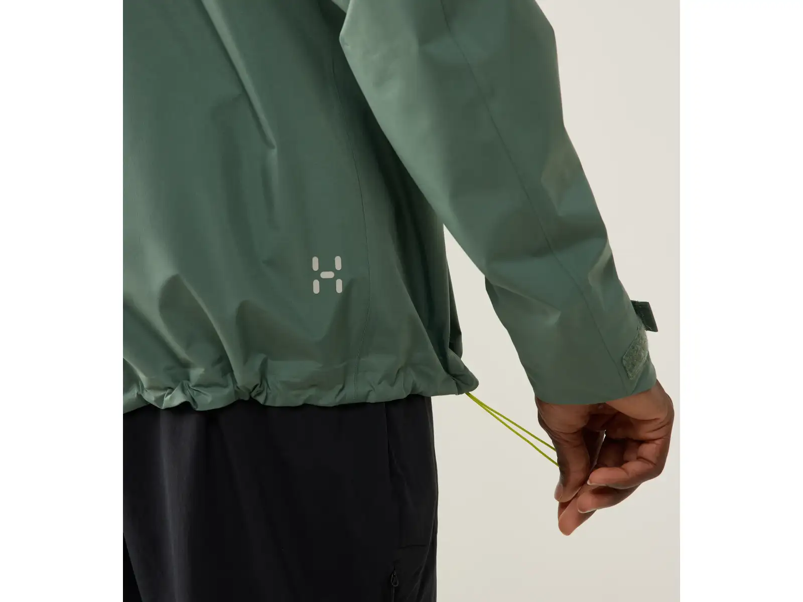 Haglöfs L.I.M AIRAK 2.5l men's jacket Chlorophyll Green