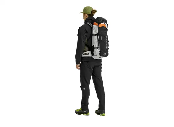 Ortovox Traverse Pure 30 hiking backpack Grey Marble