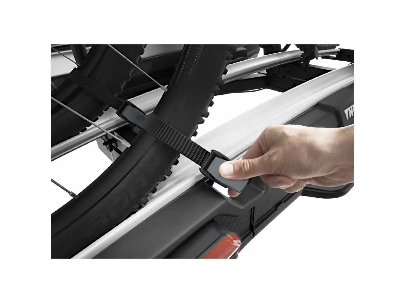 Thule VeloSpace XT carrier on towbar for 2 bicycles
