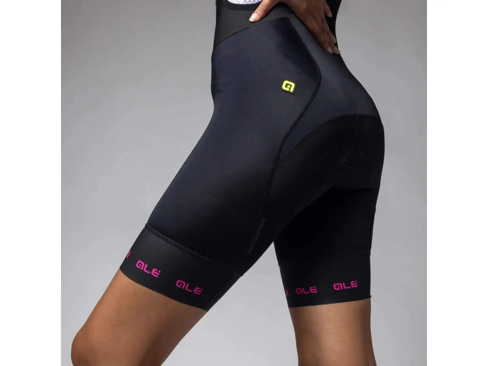 Alé PR-E Strada 2.0 women's shorts with padding and braces Fucsia