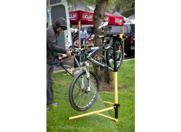 Pedros repair stand