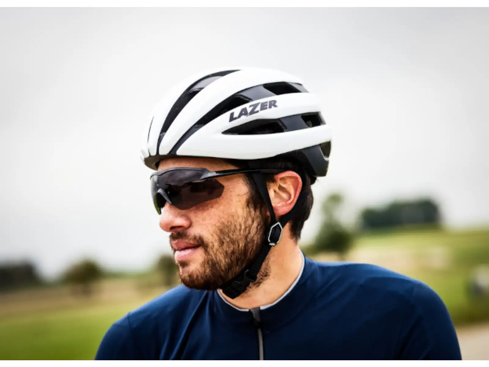 Lazer Sphere helmet White/Black