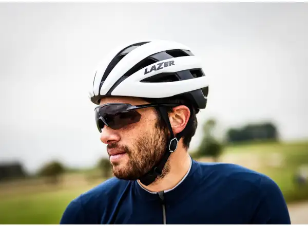 Lazer Sphere helmet White/Black