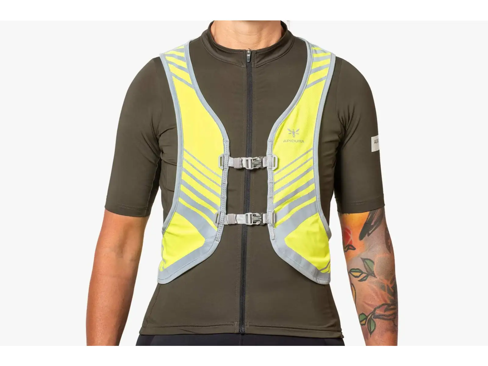 Apidura Packable Visibility Vest vest