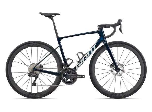 Giant Defy Advanced Pro 0 road bike Mariana Blue