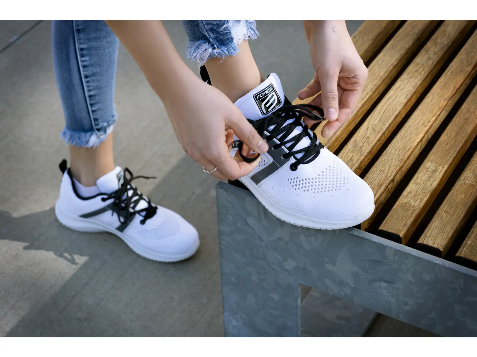 Force Titan sports sneakers white