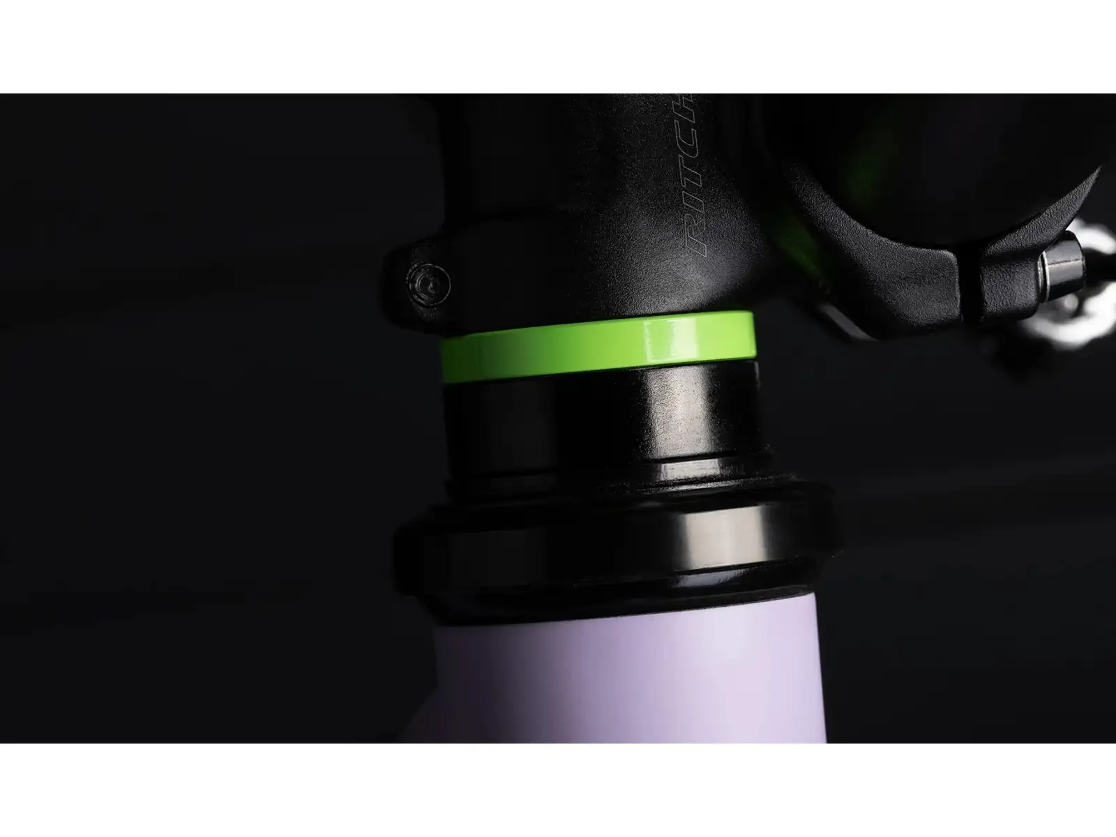 Early Rider Seeker 14 children's bike Violet Haze