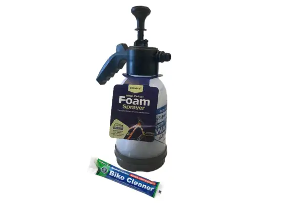 Squirt manual pressure foamer 2 l+30 ml super concentrate