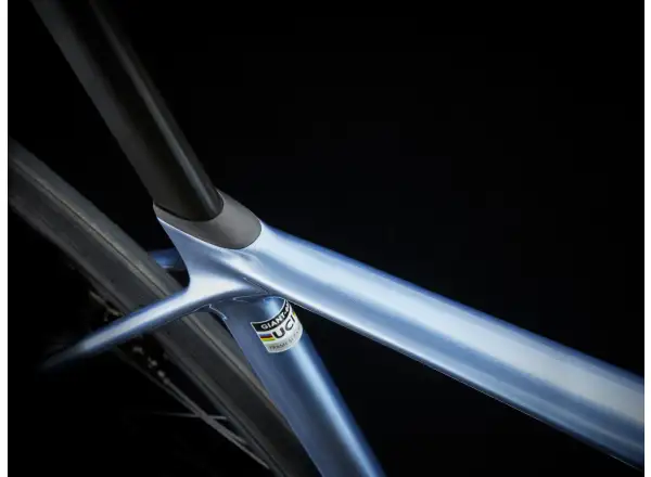 Giant TCR Advanced 0 PC road bike Frost Silver